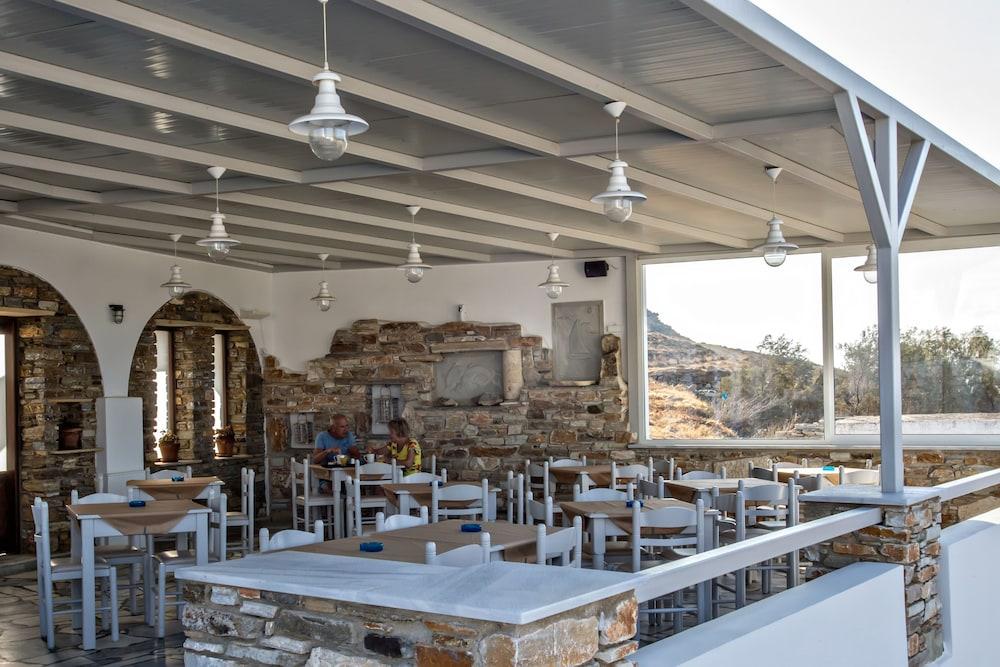 Porto Raphael Residences & Suites Agios Ioannis  Exterior photo